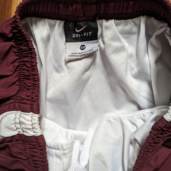 Mississippi State Nike Shorts - Picture 6 of 10